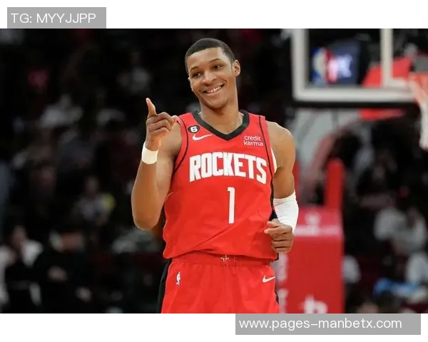 小贾巴里专注身体训练坚信团队合作与成长的重要性