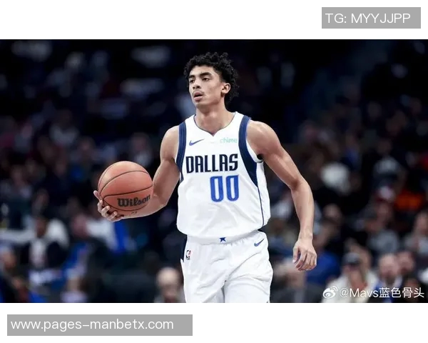 克里斯蒂全力以赴砍下25分三分球表现惊艳全场助力球队奋战