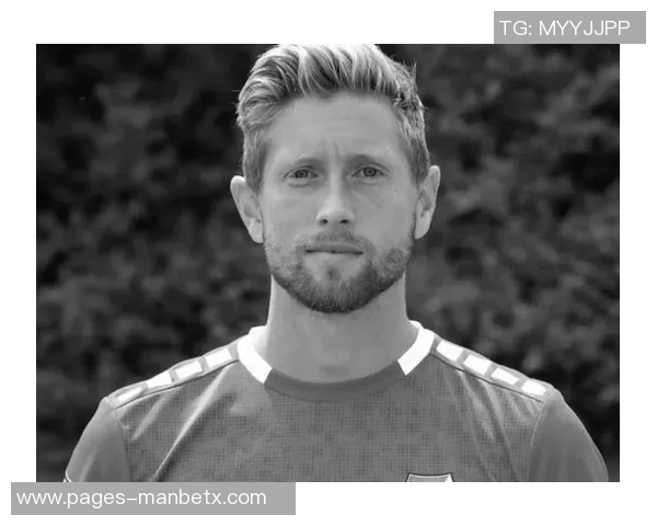 德国后卫赫特纳乘缆车意外坠落去世年仅34岁令人惋惜