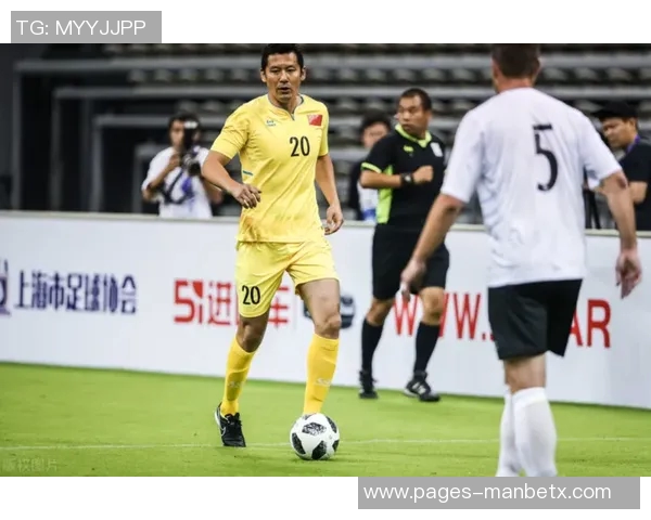 杨晨52岁生日FIFA送祝福以双脚探路照亮未来之路 杨晨52岁生日FIFA送祝福以双脚探路照亮未来之路