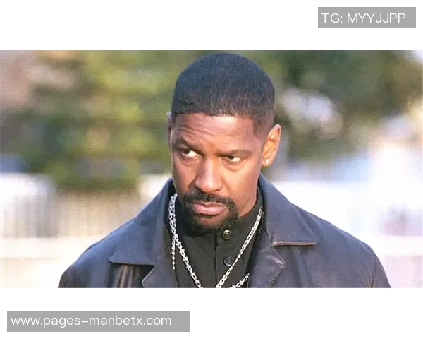 黑人影帝丹泽尔华盛顿现场观赛与詹姆斯亲密互动引发热议